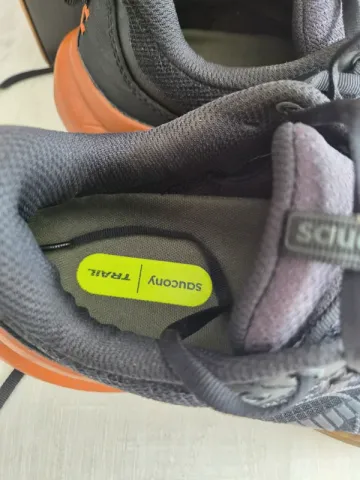 Used Saucony Xodus Ultra 4 bike — image 3 of 8