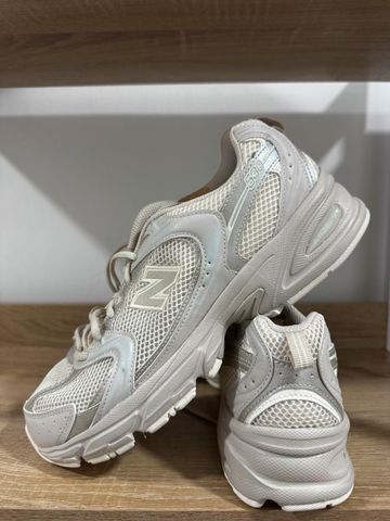 Used New Balance 530 Running Shoes