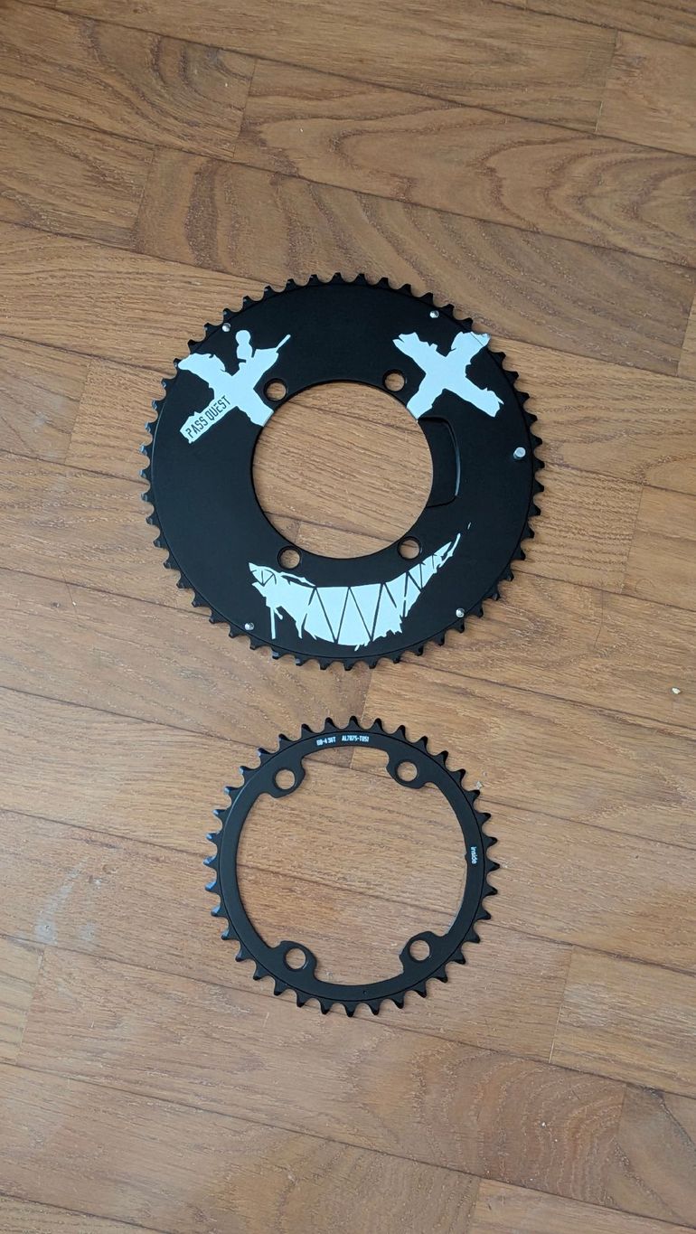 pass quest CORONE DEVIL SMILEY 52-36 NUOVA 2026 bike usato — immagine 3 di 5