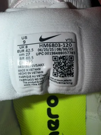 Tweedehands Nike Vomero 18 bike — afbeelding 9 van 9