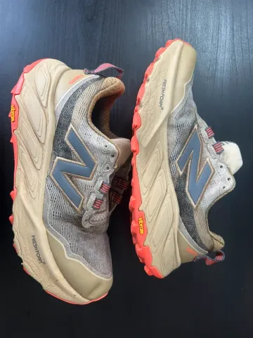 Used New Balance Fresh Foam X Hierro v9 Running Shoes