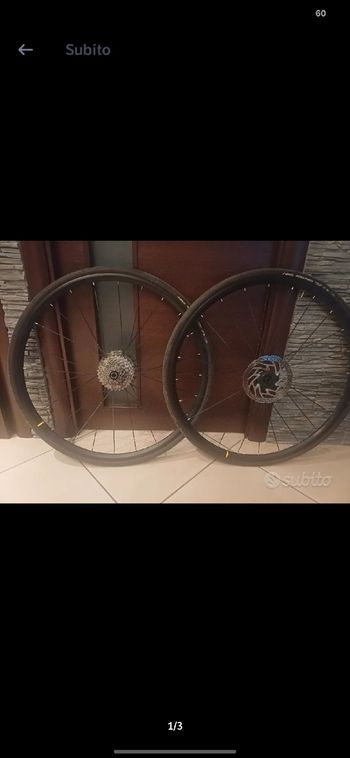 Tweedehands Mavic Aksium 2024 bike — afbeelding 3 van 3