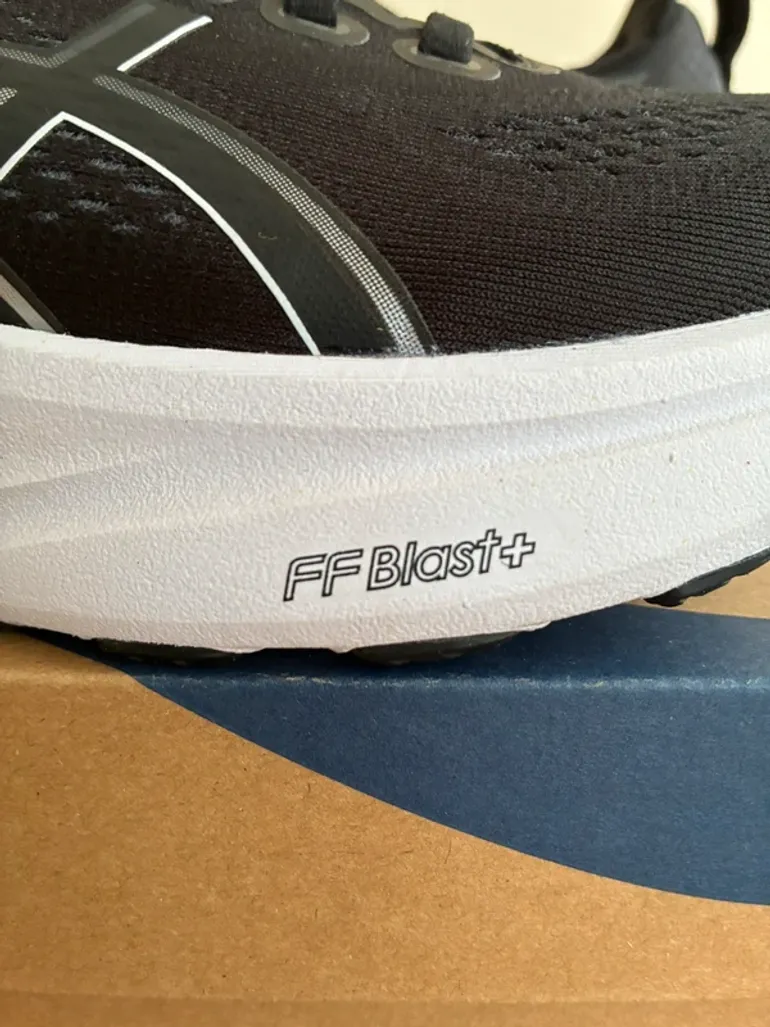 Used Asics Gel Kayano 32 bike — image 7 of 7