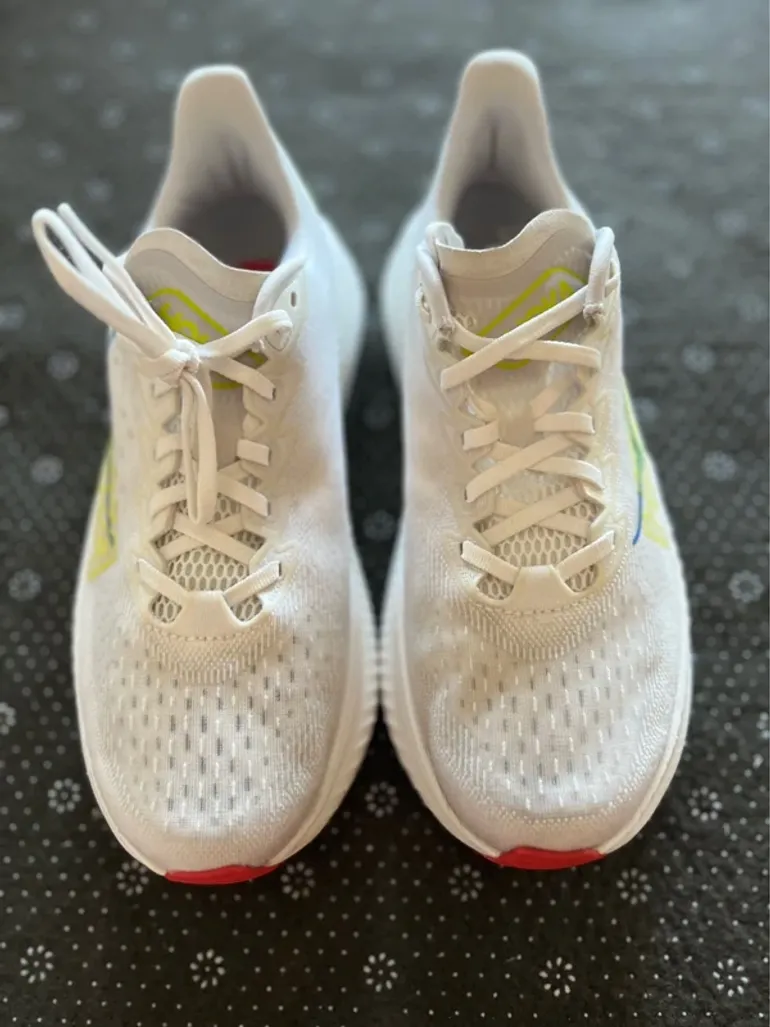 Used Hoka Mach 6 bike — image 3 of 6