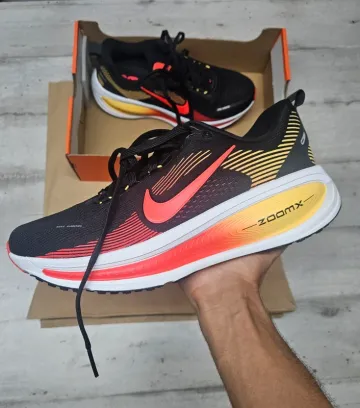 Used Orange Vomero 18 Running Shoes