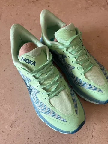 Used Hoka Mafate Speed 4 Running Shoes