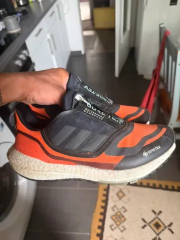 Brugt Continental Ultraboost 22 Gore-Tex bike — billede 1 af 4