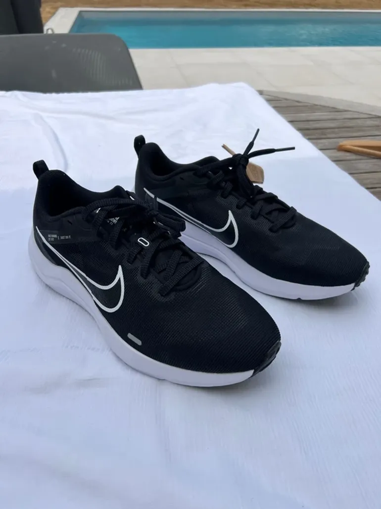 Brugt Nike Downshifter 12 bike — billede 2 af 6