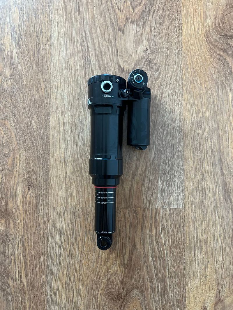 Tweedehands RockShox Super Deluxe RC2T Ultimate Trunnion Rear Suspension
