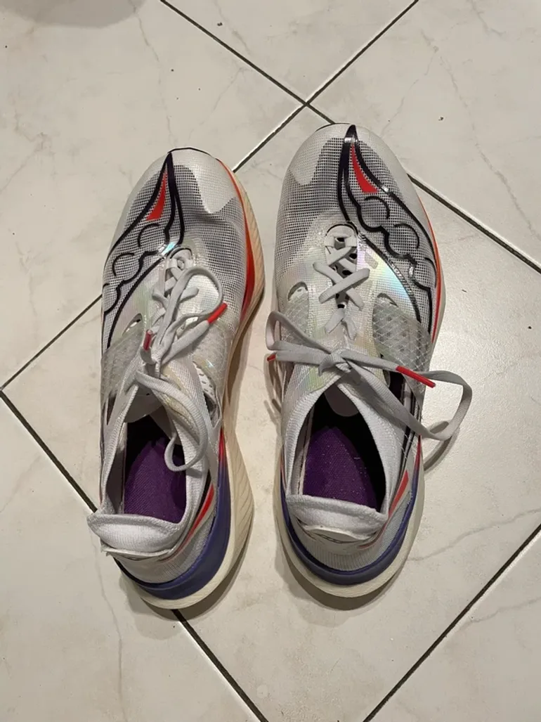 Used Saucony Endorphin Elite bike — image 2 of 6