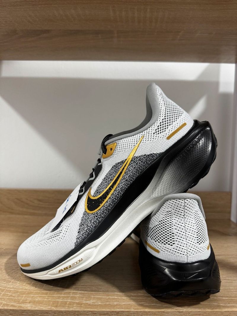 Nike Pegasus Air Zoom 41 Running Shoes usato