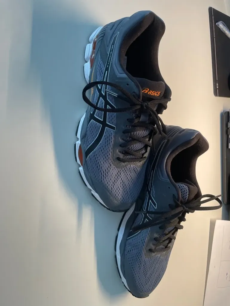 Použité Asics Sportschuhe Herren bike — obrázek 2 z 6
