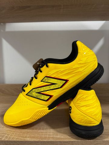 Käytetty New Balance Furon Pro V8 Football & Soccer