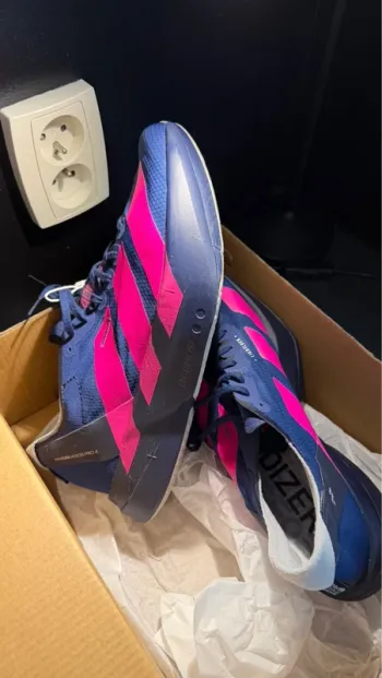 Used Premium Adizero Adios Pro 4 2026 bike — image 7 of 11
