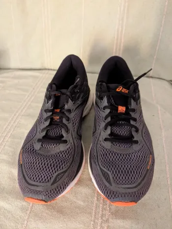 Used Asics Gel Cumulus 18 bike — image 2 of 6