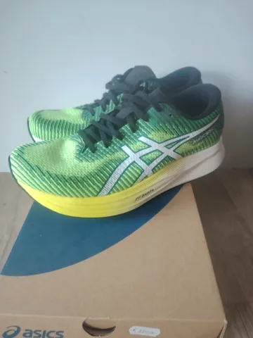 Used Asics Magic Speed Running Shoes