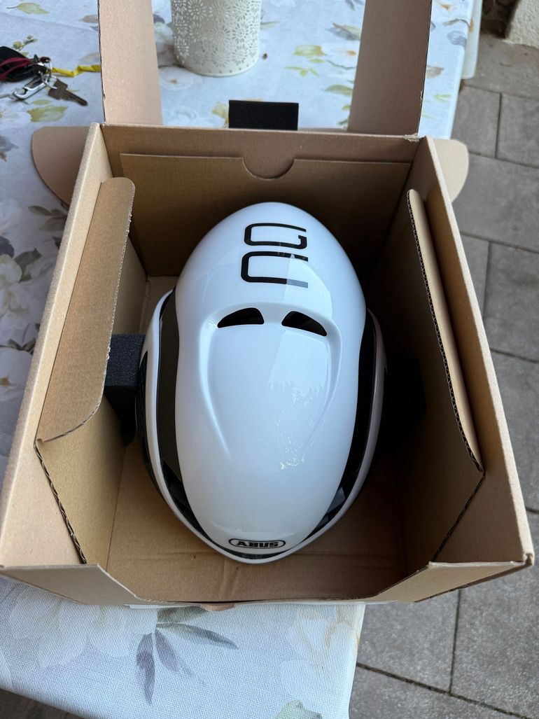 Used ABUS GameChanger Helmet 2023 bike — image 1 of 7