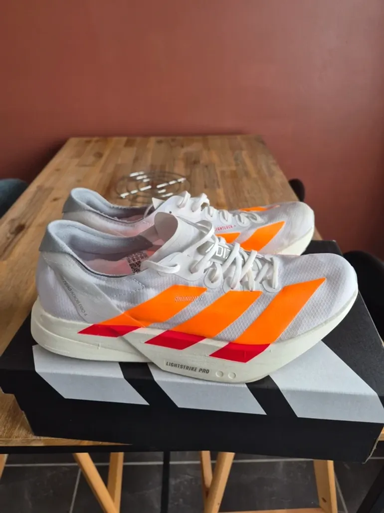 Used Adidas Adios Pro 4 bike — image 1 of 4