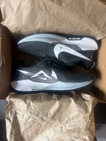 Pegasus Reactx Trail 5 Running Shoes d'occasion