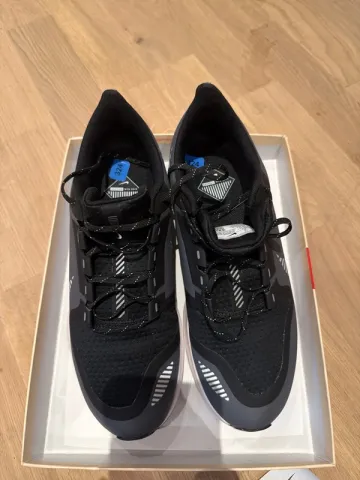 Used Nike Herrenschuhe Sportschuhe Running Shoes