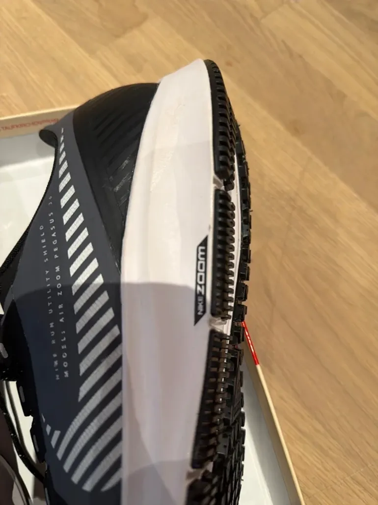 Used Nike Herrenschuhe Sportschuhe bike — image 3 of 6