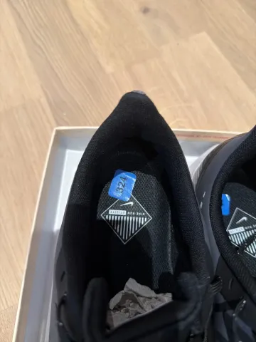 Used Nike Herrenschuhe Sportschuhe bike — image 2 of 6