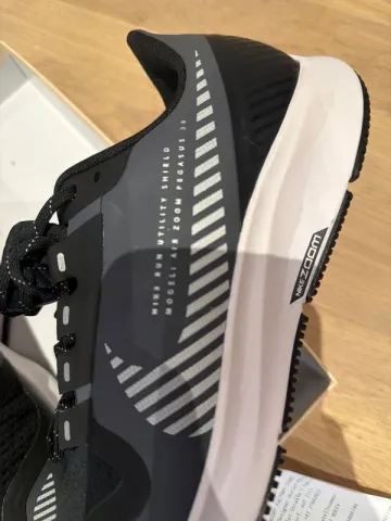 Used Nike Herrenschuhe Sportschuhe bike — image 5 of 6