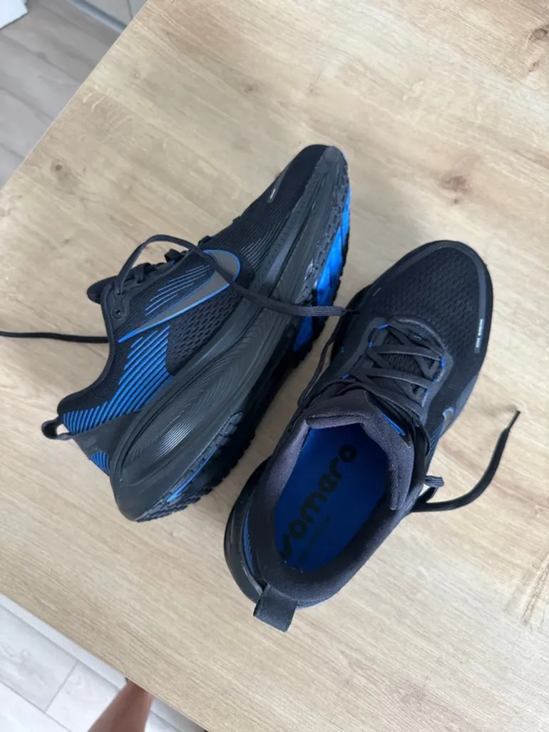 Used Nike Vomero 18 bike — image 4 of 4