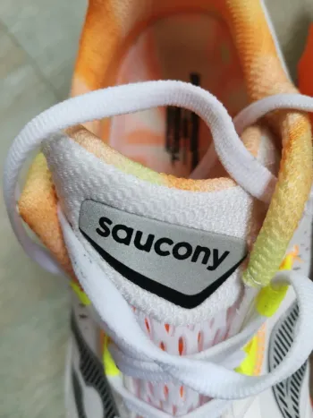 Used Saucony Endorphin Speed 4 bike — image 6 of 9