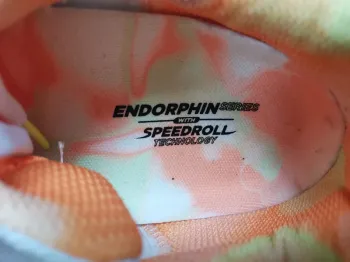 Used Saucony Endorphin Speed 4 bike — image 5 of 9