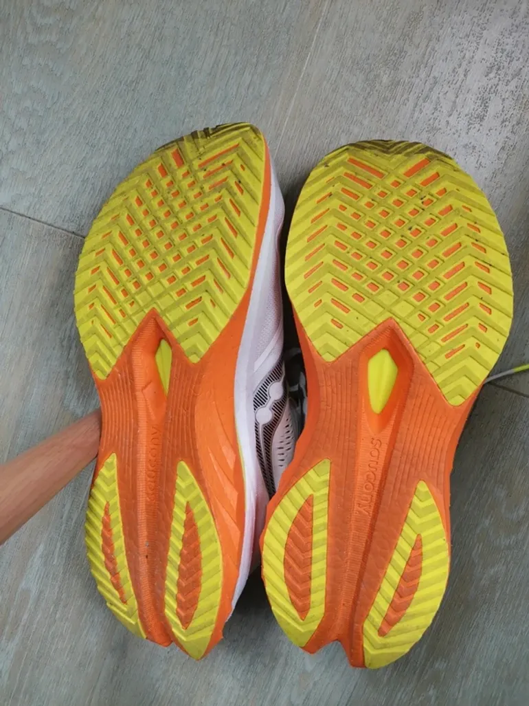 Used Saucony Endorphin Speed 4 bike — image 4 of 9