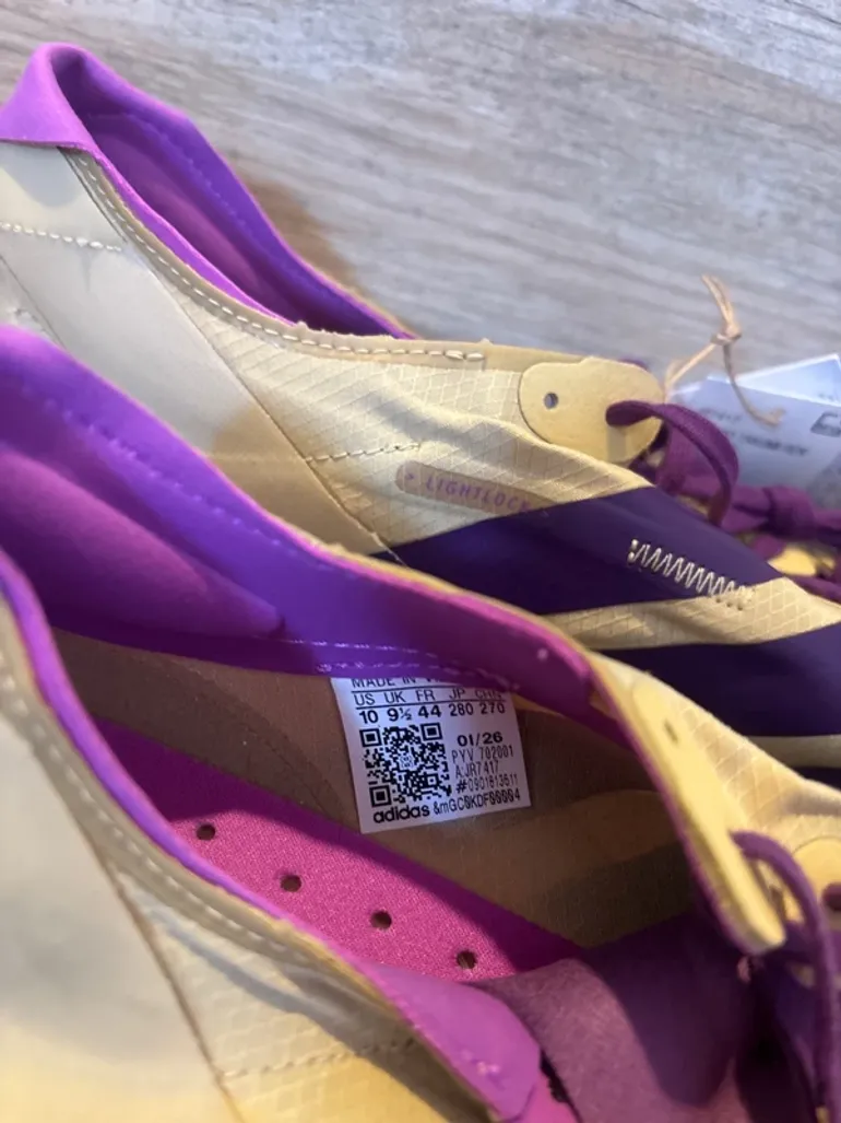 Adidas Adizero Takumi Sen 11 bike d'occasion — image 2 sur 8