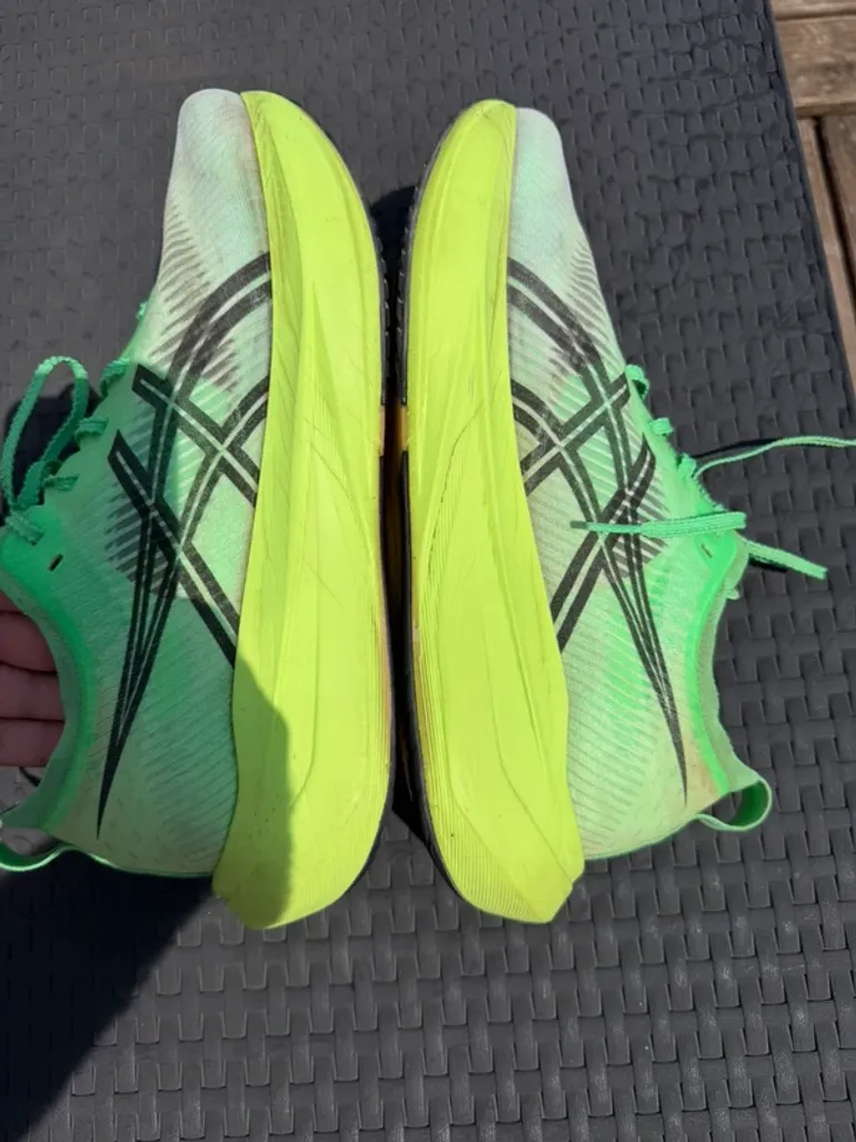 Gebrauchtes Asics Megablast bike — Bild 5 von 9