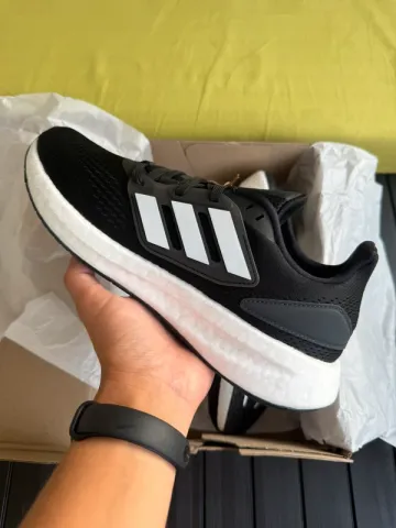 Used Adidas Pureboost 22 Running Shoes