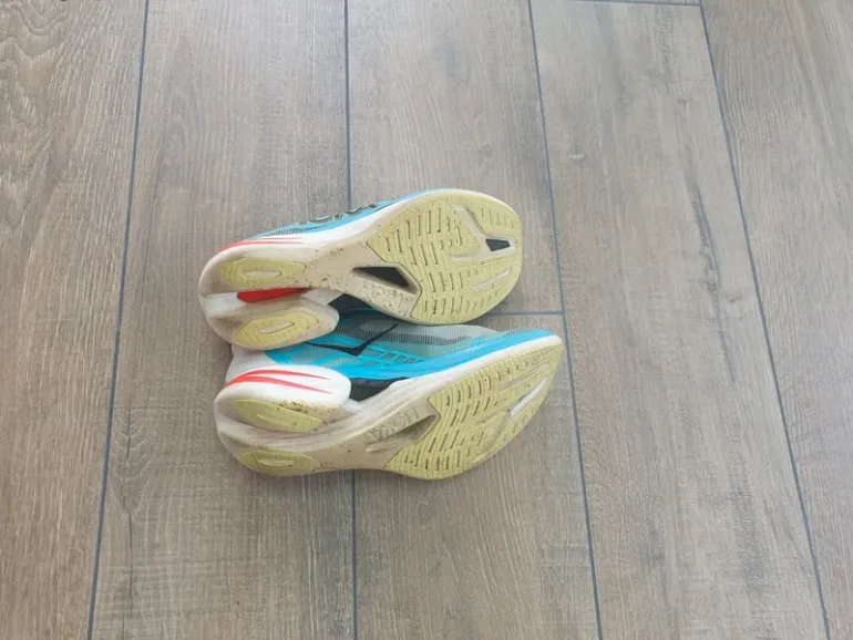 Used Hoka Running Shoes 42 2/3 bike — image 7 of 7
