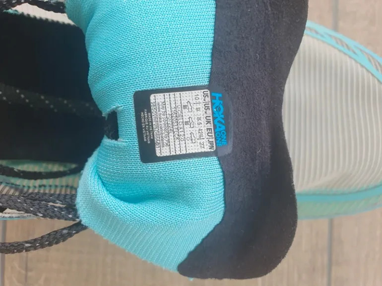 Used Hoka Running Shoes 42 2/3 bike — image 6 of 7