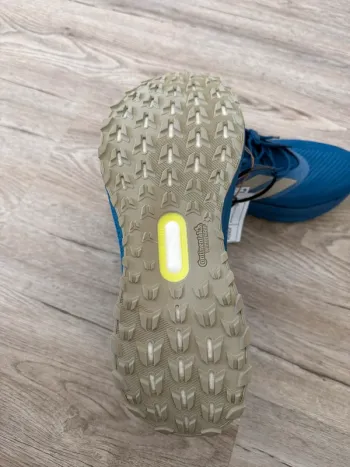 Used Adidas Ultraboost Lightboost bike — image 7 of 9