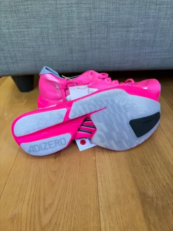 Used Adidas Adizero Adios Pro 4 bike — image 5 of 9