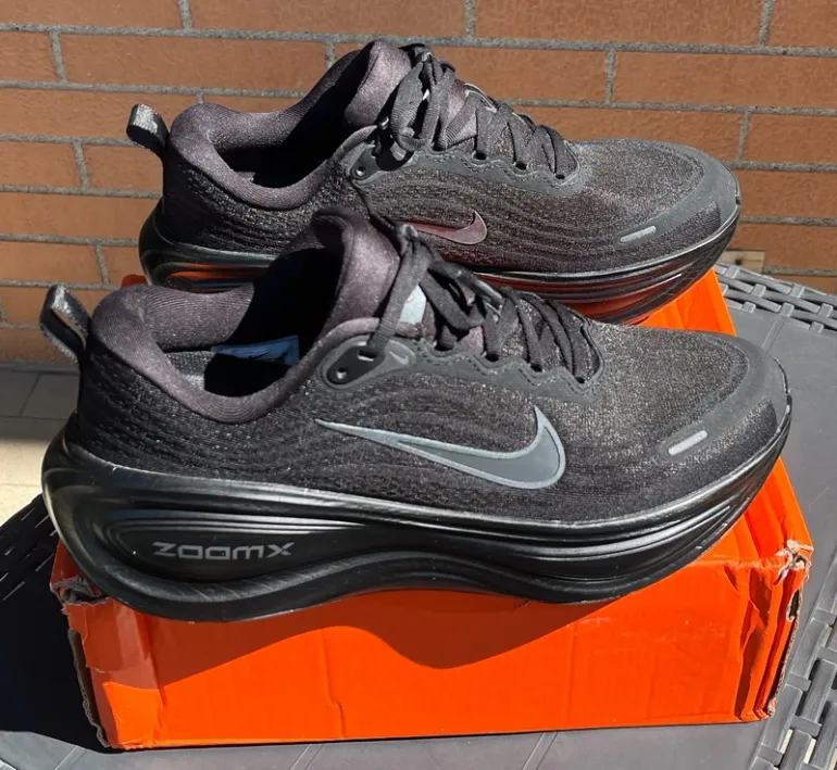 Used Nike Vomero Plus bike — image 3 of 12