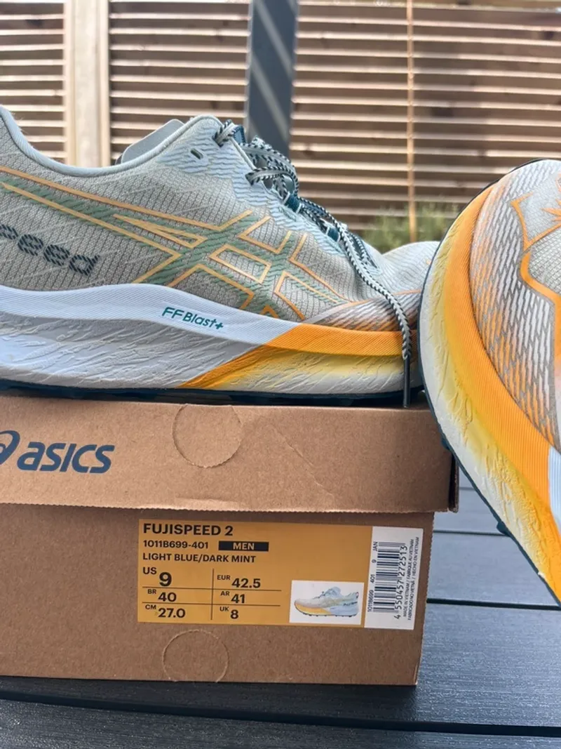 Used Asics Fujispeed 2 Running Shoes