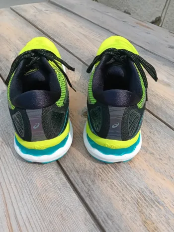 Used Asics Nimbus 23 bike — image 4 of 4