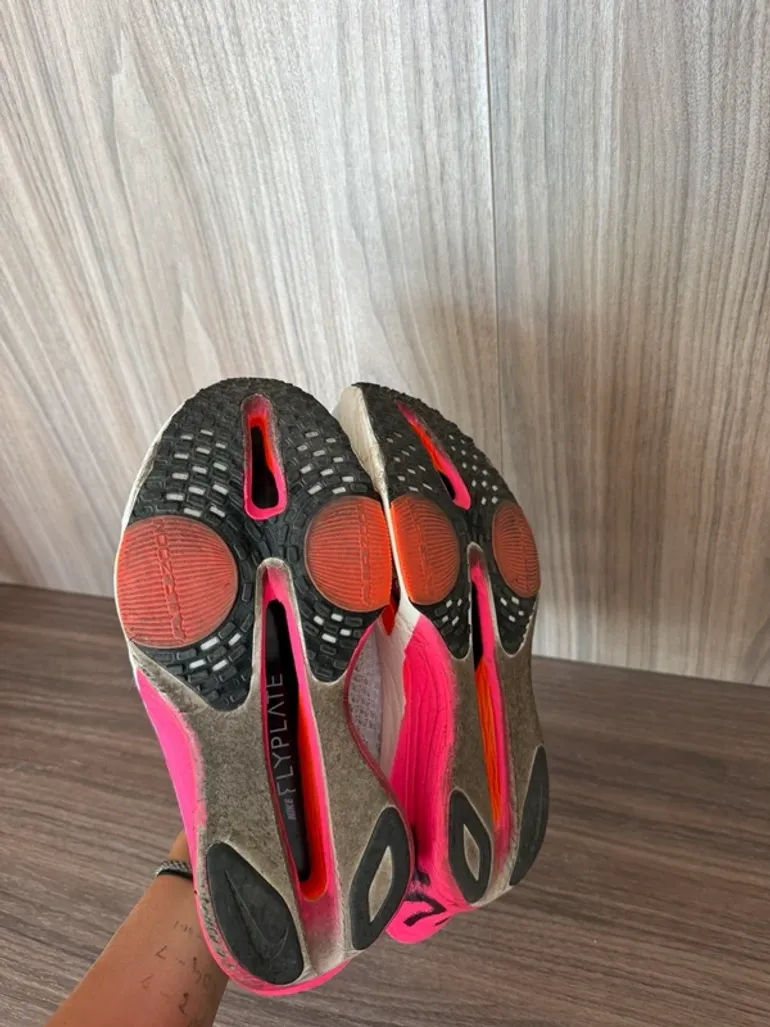Used Nike Air Zoom Alphafly Next 3 bike — image 9 of 9