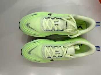 Tweedehands Nike Vomero Plus bike — afbeelding 3 van 5