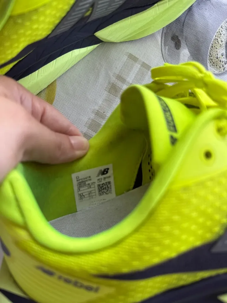 Tweedehands New Balance Rebel V5 bike — afbeelding 6 van 7