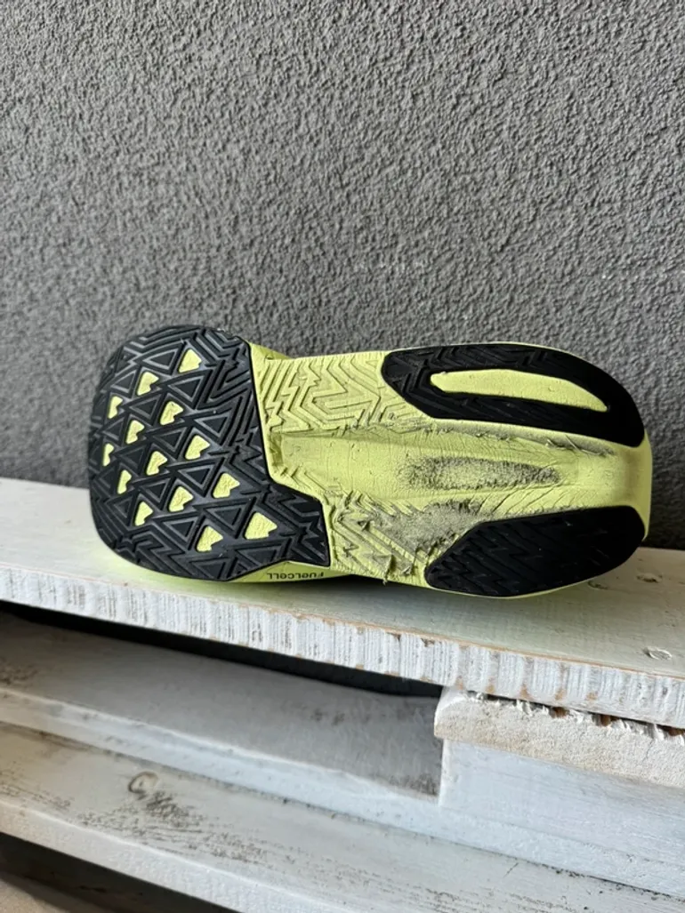 Tweedehands New Balance Rebel V5 bike — afbeelding 5 van 7