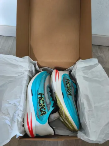 Used Hoka Cielo X1 bike — image 2 of 14