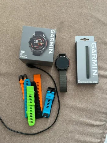 Used Garmin fenix 8 47 mm bike — image 1 of 4