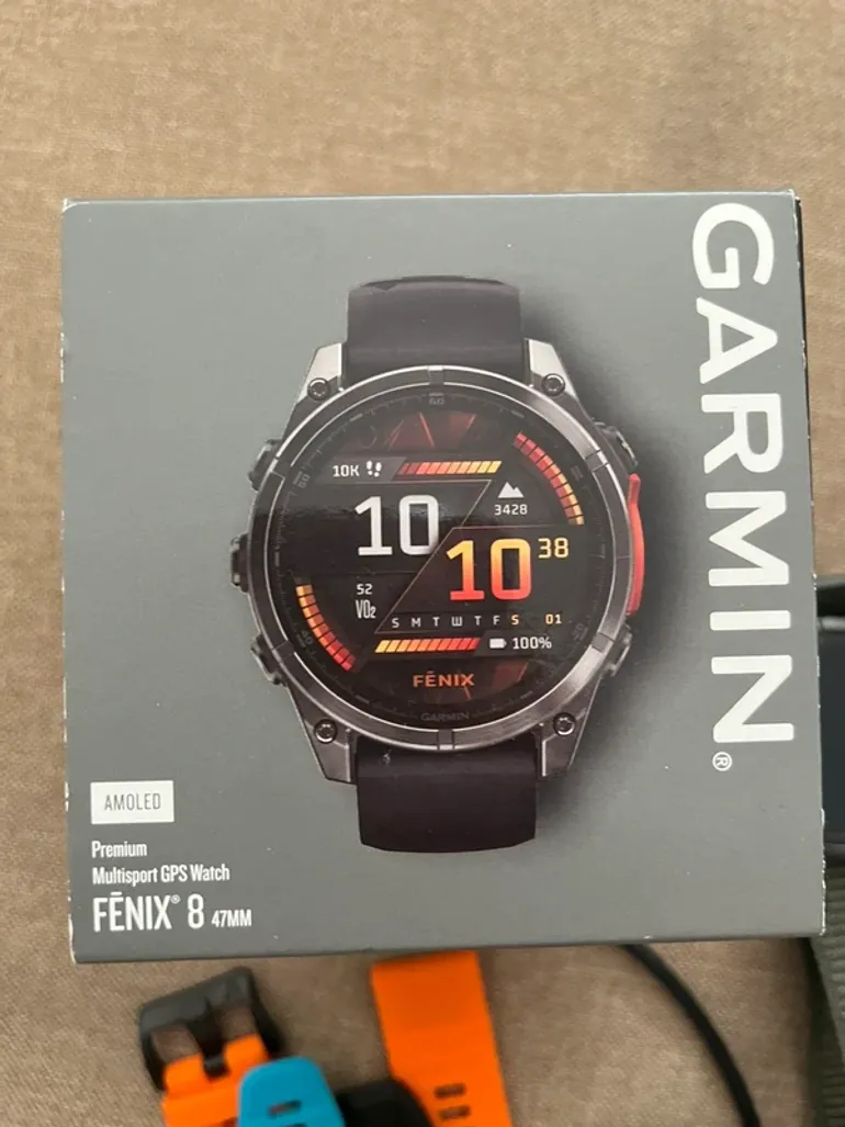 Used Garmin fenix 8 47 mm bike — image 2 of 4
