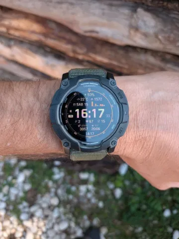 Used Garmin Instinct 3 Electronics