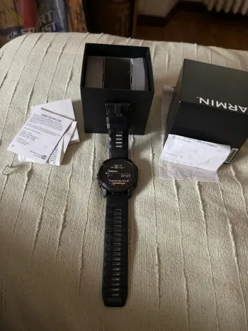 Used Garmin Fenix 8 Pro bike — image 3 of 8